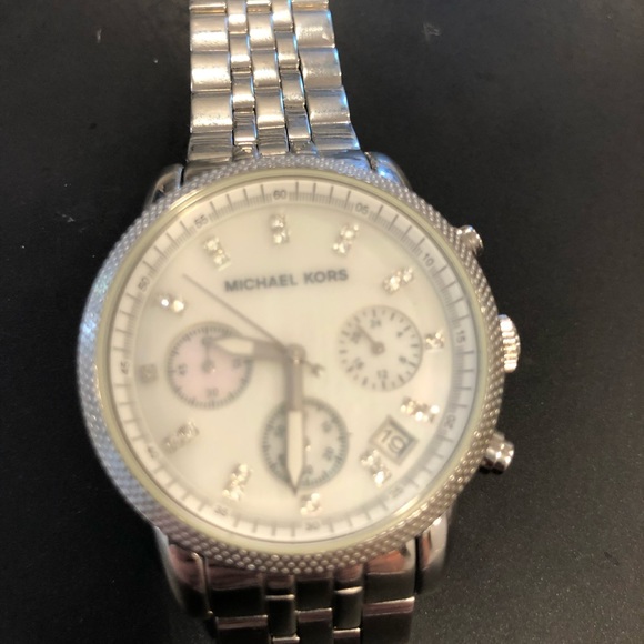 Michael Kors Women’s Watch, Style: 5020 - Picture 7 of 12